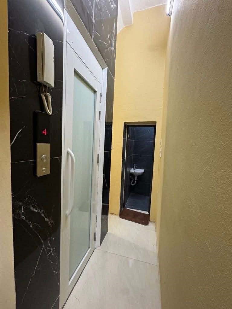 HƠN 8 TỶ CÓ NHÀ 40m2 (50m2 từ T2) x 4 TẦNG THANG MÁY_GẦN PHỐ_NGÕ THÔNG_VỀ Ở NGAY